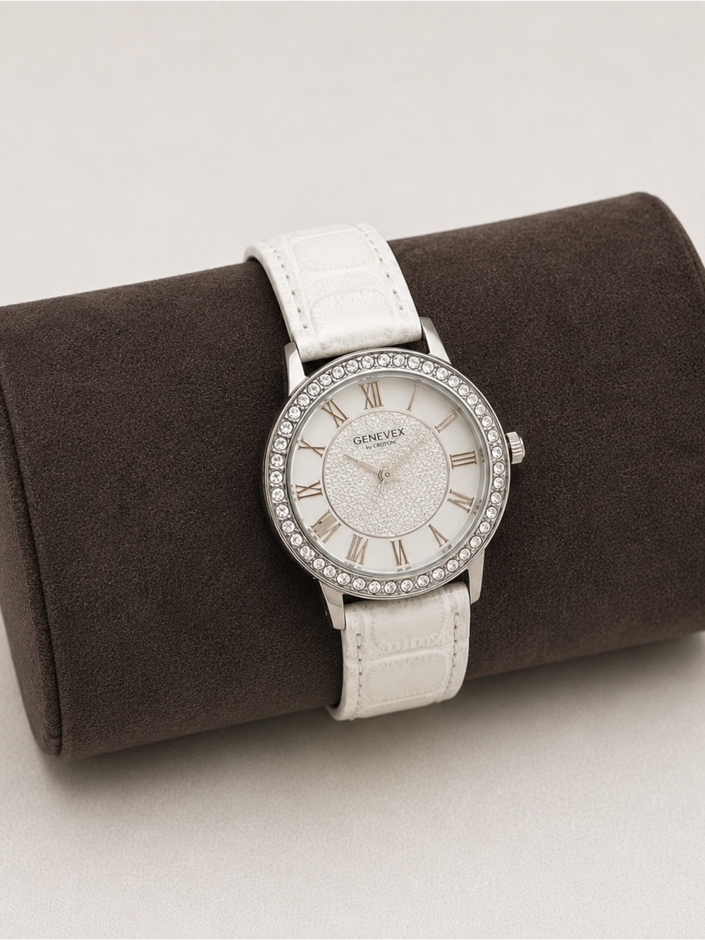 Genevex by Croton white reptile embossed opal rhinestone face watch. NEW